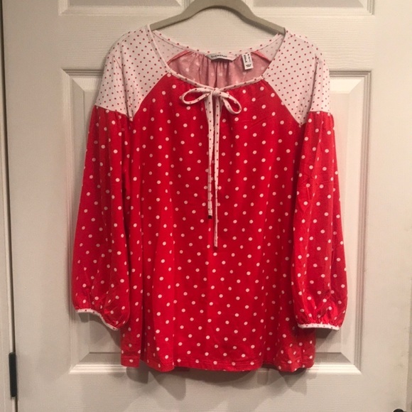 Isaac Mizrahi Live brand size M pullover top - Picture 1 of 4